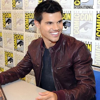 Taylor Lautner at Comic Con